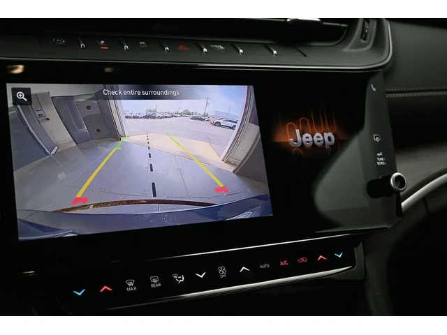 Nuevos JEEP GRAND CHEROKEE L à Estados chez autogozo