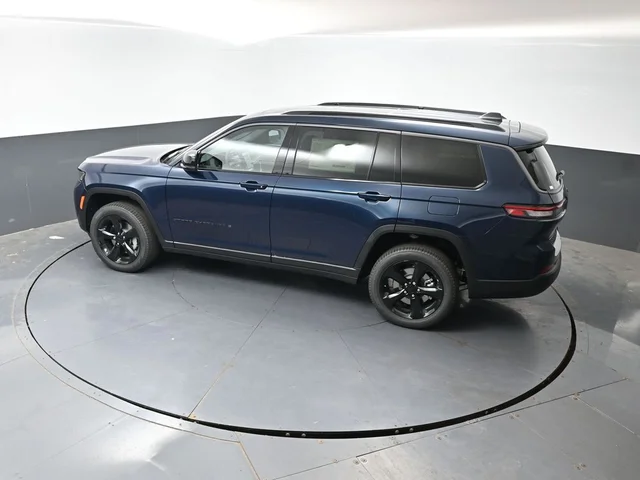Nuevos JEEP GRAND CHEROKEE L à Estados chez autogozo