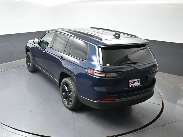 Nuevos JEEP GRAND CHEROKEE L à Estados chez autogozo