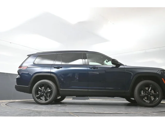 Nuevos JEEP GRAND CHEROKEE L à Estados chez autogozo