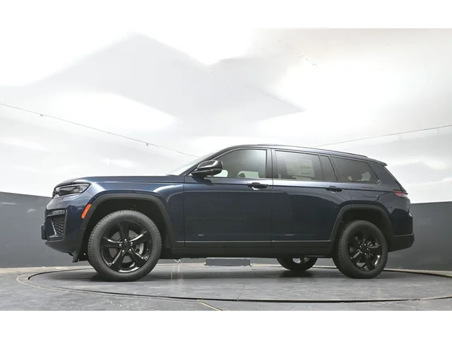 Nuevos JEEP GRAND CHEROKEE L à Estados chez autogozo