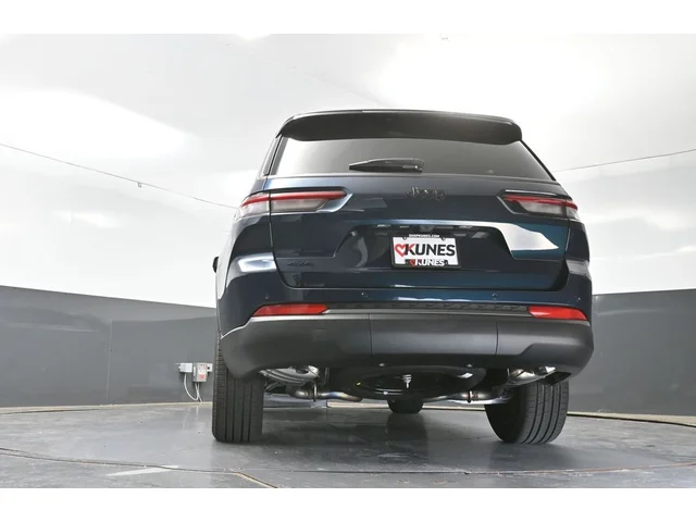 Nuevos JEEP GRAND CHEROKEE L à Estados chez autogozo