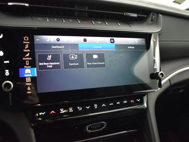 Nuevos JEEP GRAND CHEROKEE L à Estados chez autogozo