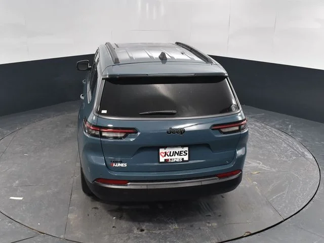 Nuevos JEEP GRAND CHEROKEE L à Estados chez autogozo