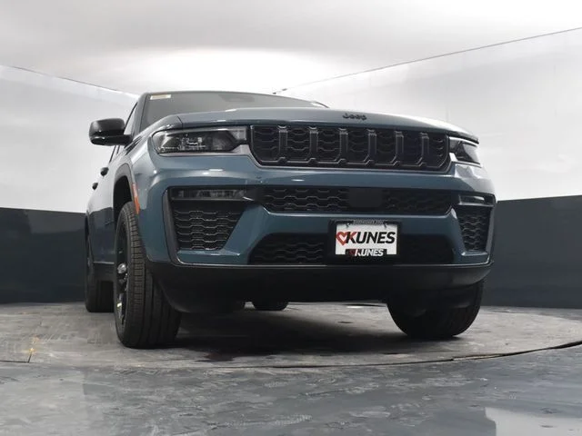 Nuevos JEEP GRAND CHEROKEE L à Estados chez autogozo