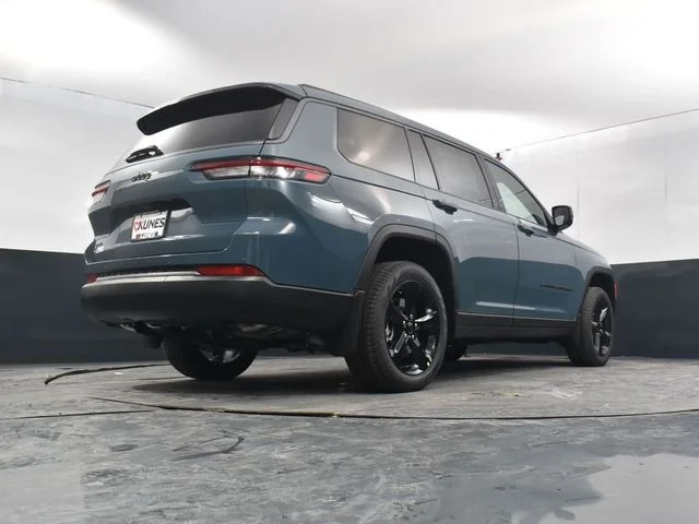 Nuevos JEEP GRAND CHEROKEE L à Estados chez autogozo