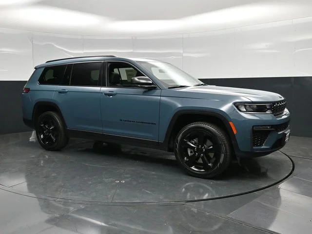 Nuevos JEEP GRAND CHEROKEE L à Estados chez autogozo