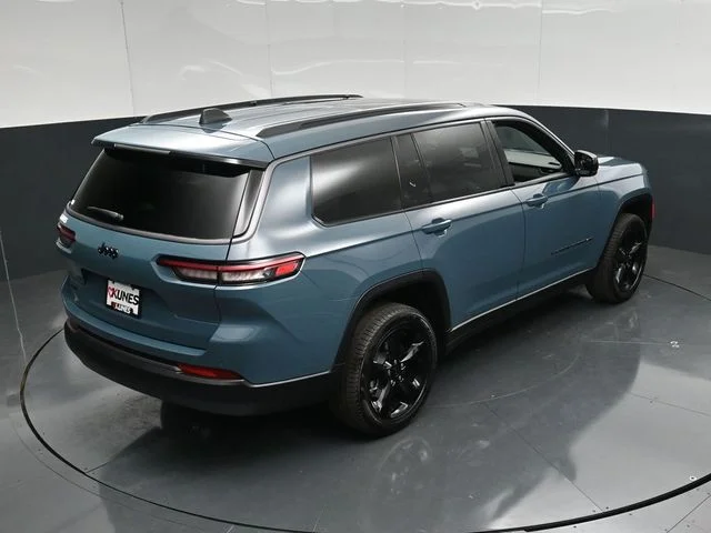 Nuevos JEEP GRAND CHEROKEE L à Estados chez autogozo