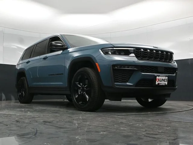 Nuevos JEEP GRAND CHEROKEE L à Estados chez autogozo