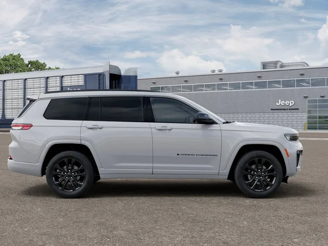 Nuevos JEEP GRAND CHEROKEE L à Estados chez autogozo
