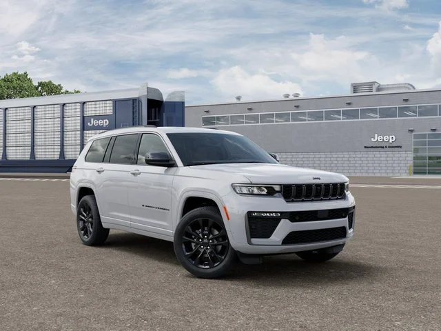 Nuevos JEEP GRAND CHEROKEE L à Estados chez autogozo