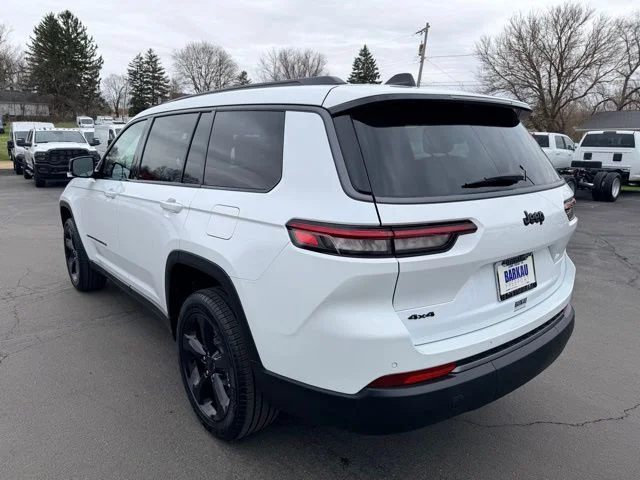 Nuevos JEEP GRAND CHEROKEE L à Estados chez autogozo