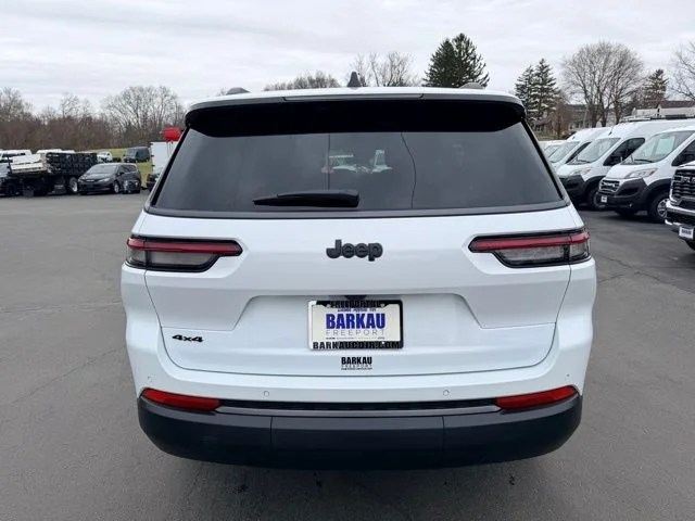 Nuevos JEEP GRAND CHEROKEE L à Estados chez autogozo