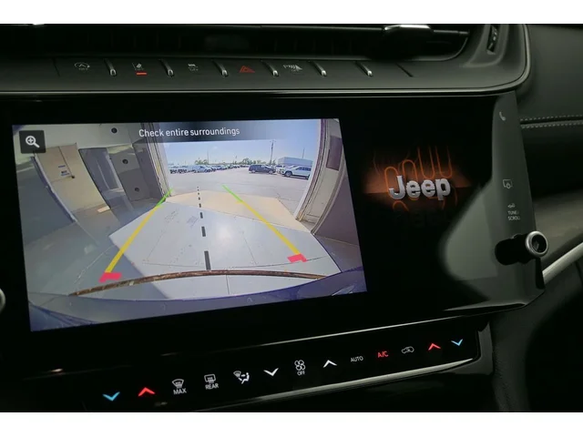 Nuevos JEEP GRAND CHEROKEE L à Estados chez autogozo