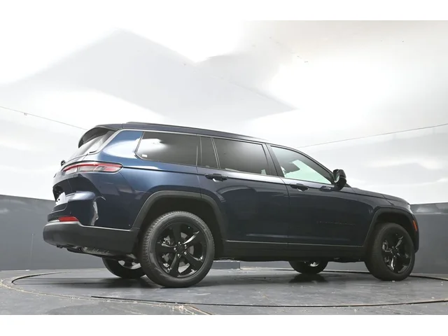 Nuevos JEEP GRAND CHEROKEE L à Estados chez autogozo