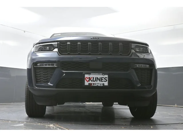 Nuevos JEEP GRAND CHEROKEE L à Estados chez autogozo