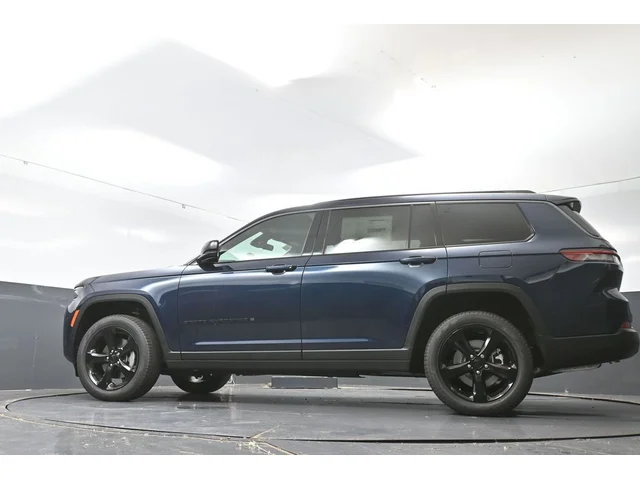 Nuevos JEEP GRAND CHEROKEE L à Estados chez autogozo