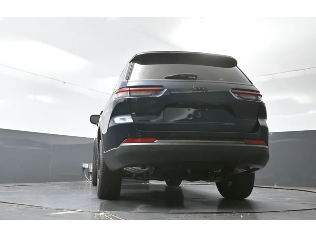Nuevos JEEP GRAND CHEROKEE L à Estados chez autogozo
