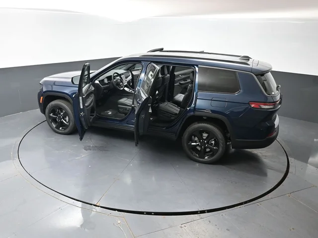 Nuevos JEEP GRAND CHEROKEE L à Estados chez autogozo