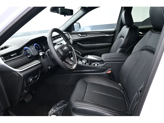 Nuevos JEEP GRAND CHEROKEE L à Estados chez autogozo