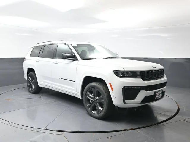 Nuevos JEEP GRAND CHEROKEE L à Estados chez autogozo