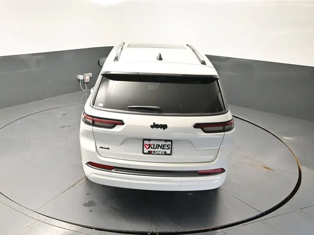 Nuevos JEEP GRAND CHEROKEE L à Estados chez autogozo
