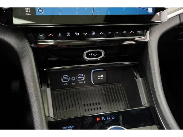 Nuevos JEEP GRAND CHEROKEE L à Estados chez autogozo