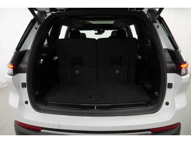 Nuevos JEEP GRAND CHEROKEE L à Estados chez autogozo