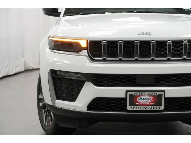 Nuevos JEEP GRAND CHEROKEE L à Estados chez autogozo