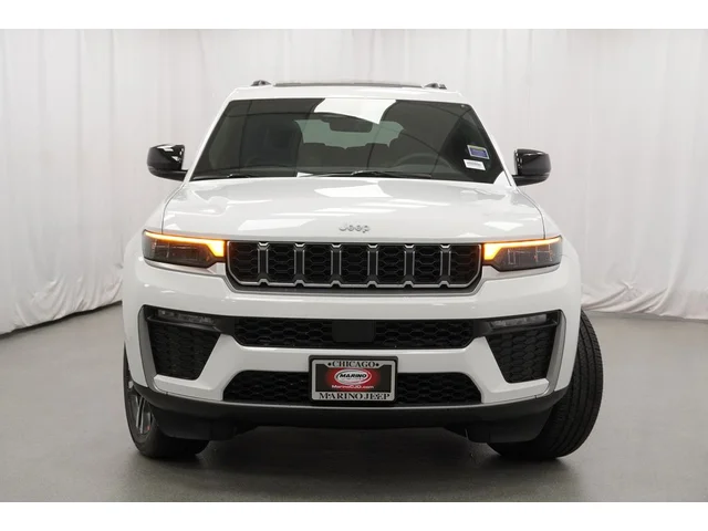 Nuevos JEEP GRAND CHEROKEE L à Estados chez autogozo