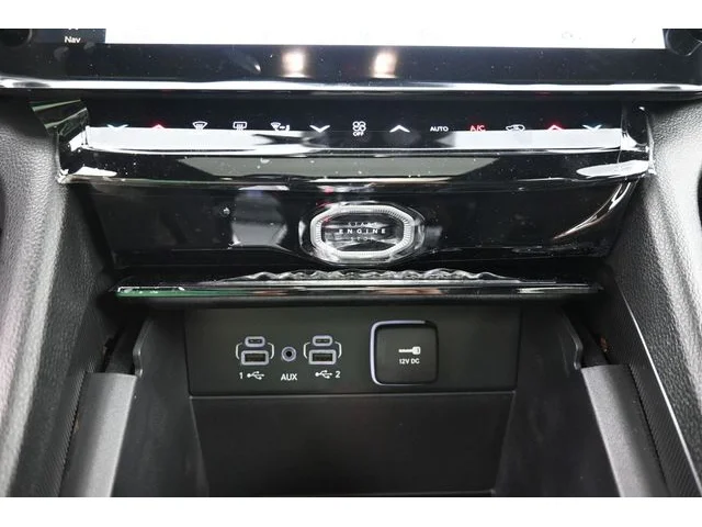 Nuevos JEEP GRAND CHEROKEE L à Estados chez autogozo