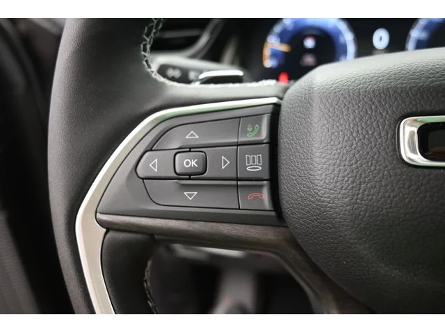 Nuevos JEEP GRAND CHEROKEE L à Estados chez autogozo