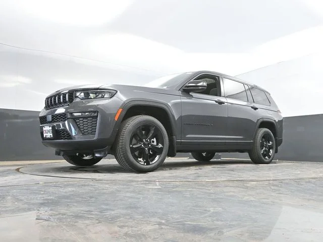 Nuevos JEEP GRAND CHEROKEE L à Estados chez autogozo