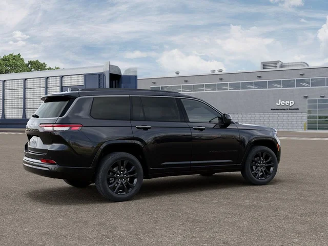 Nuevos JEEP GRAND CHEROKEE L à Estados chez autogozo