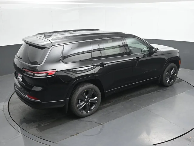 Nuevos JEEP GRAND CHEROKEE L à Estados chez autogozo