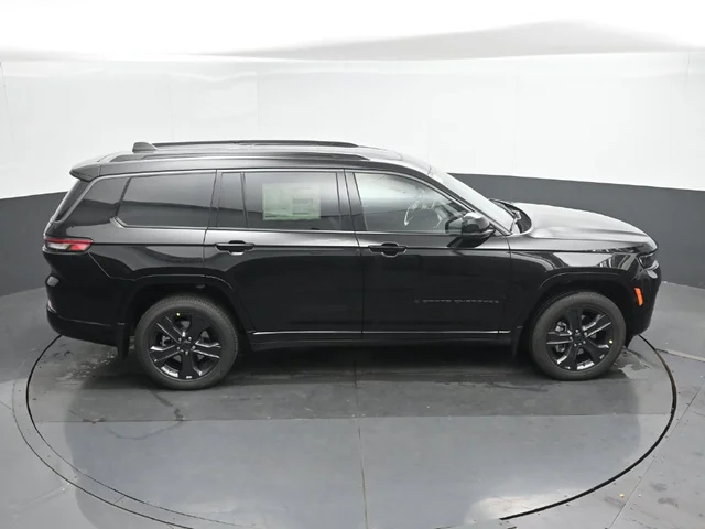 Nuevos JEEP GRAND CHEROKEE L à Estados chez autogozo