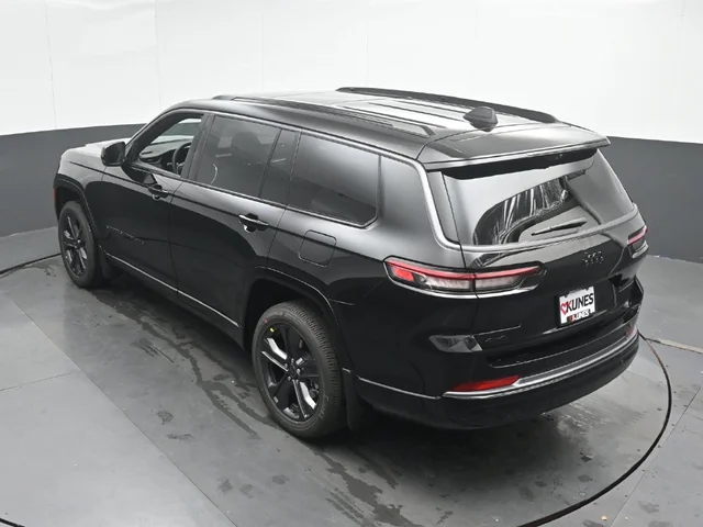 Nuevos JEEP GRAND CHEROKEE L à Estados chez autogozo