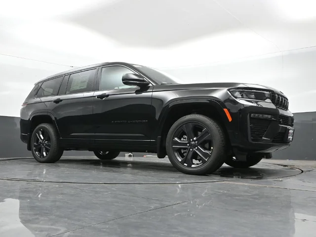 Nuevos JEEP GRAND CHEROKEE L à Estados chez autogozo