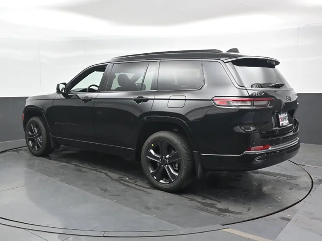 Nuevos JEEP GRAND CHEROKEE L à Estados chez autogozo