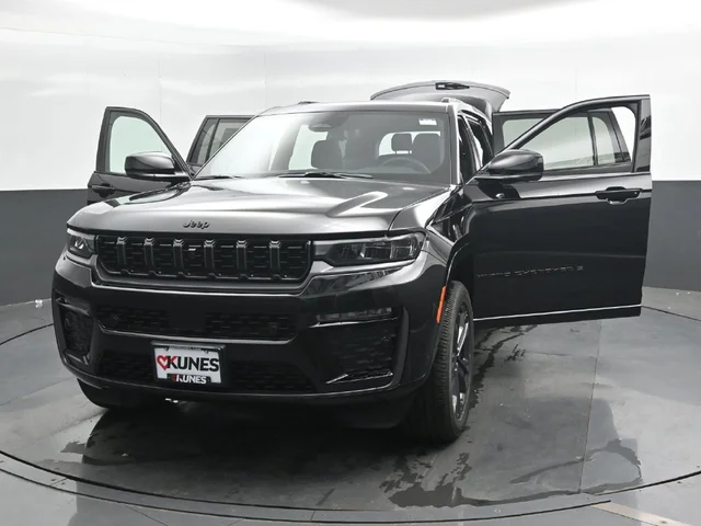 Nuevos JEEP GRAND CHEROKEE L à Estados chez autogozo
