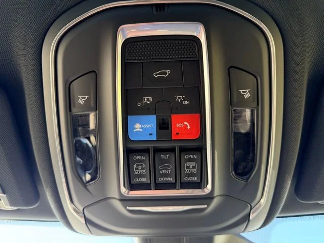 Nuevos JEEP GRAND CHEROKEE L à Estados chez autogozo