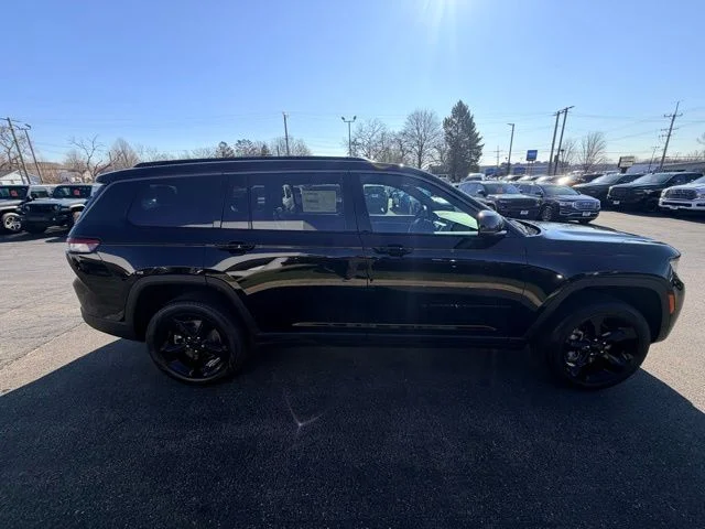 Nuevos JEEP GRAND CHEROKEE L à Estados chez autogozo
