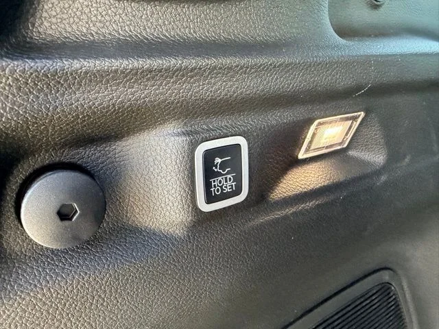 Nuevos JEEP GRAND CHEROKEE L à Estados chez autogozo