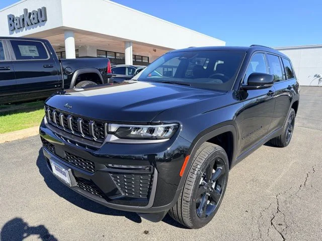 Nuevos JEEP GRAND CHEROKEE L à Estados chez autogozo