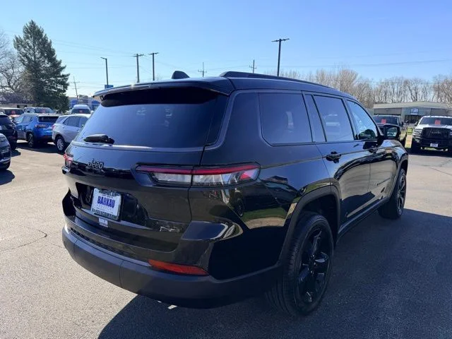 Nuevos JEEP GRAND CHEROKEE L à Estados chez autogozo