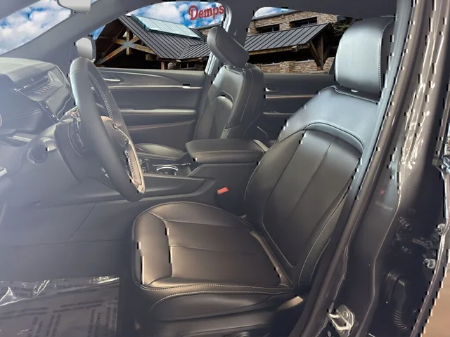 Nuevos JEEP GRAND CHEROKEE L à Estados chez autogozo