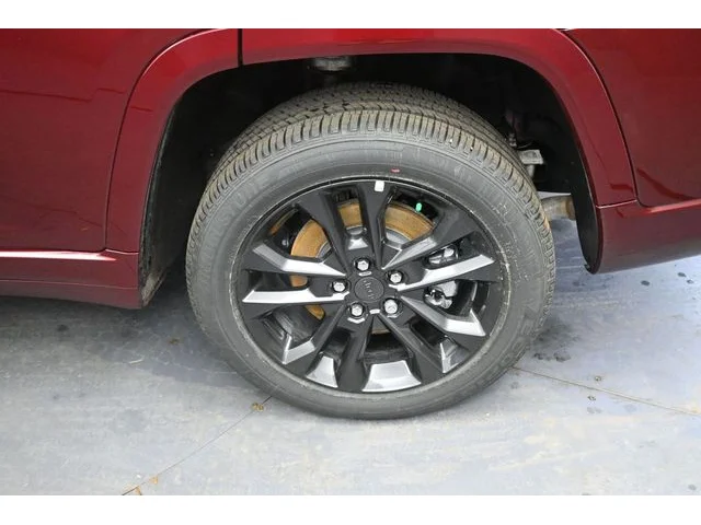 Nuevos JEEP GRAND CHEROKEE L à Estados chez autogozo