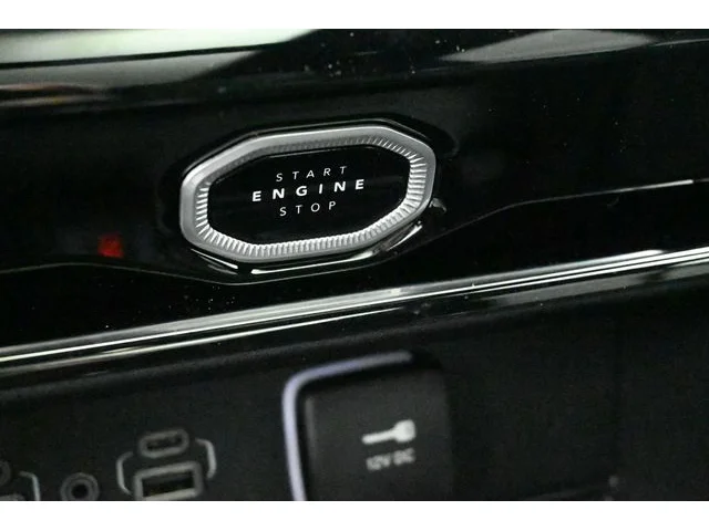 Nuevos JEEP GRAND CHEROKEE L à Estados chez autogozo