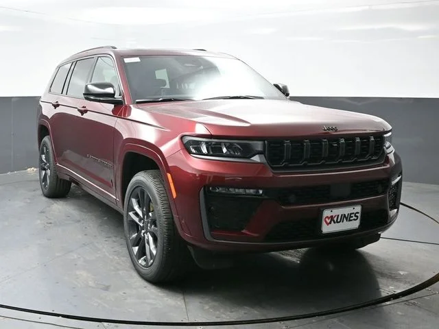 Nuevos JEEP GRAND CHEROKEE L à Estados chez autogozo