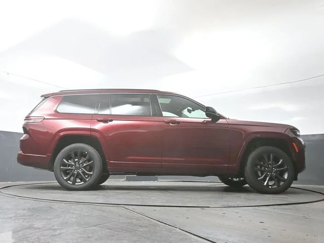 Nuevos JEEP GRAND CHEROKEE L à Estados chez autogozo